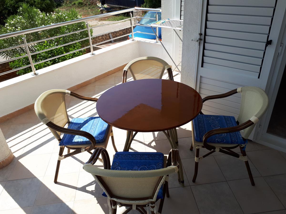Apartments Aria Stari Grad  Extérieur photo